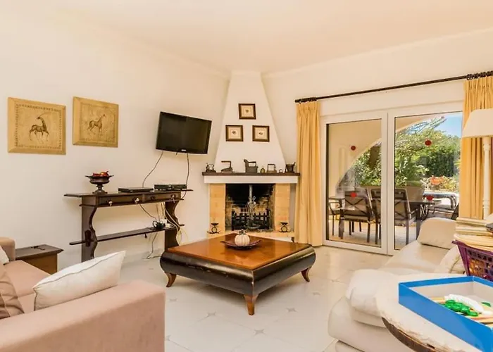 Amazing In Villa Carvoeiro (Lagoa)