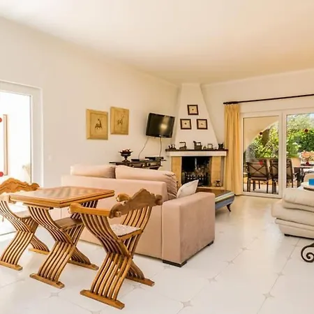 Amazing In Carvoeiro Villa