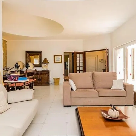 Villa Amazing In